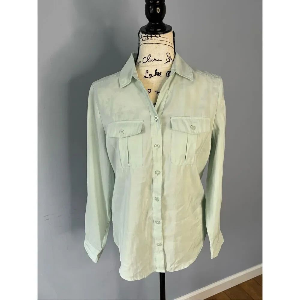 Chico’s Women’s S lightweight Roll Tab Sleeve Button Down Blouse Career Casual P